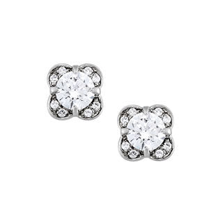 Halo Diamond Earring